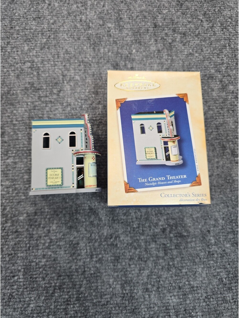 MIB 2003 Hallmark Keepsake Collector's Series The Grand Theater Ornament